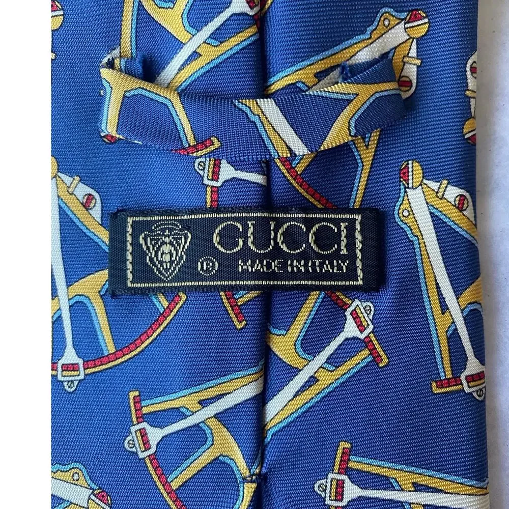 Gucci 100% Silk Made in Italy Men's Tie Sextant Print in Blue 58 x 3 3/4